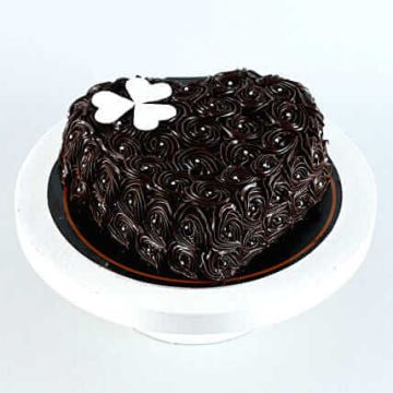 Heart Shaped Designer Anniversary Truffle Cake Half Kg