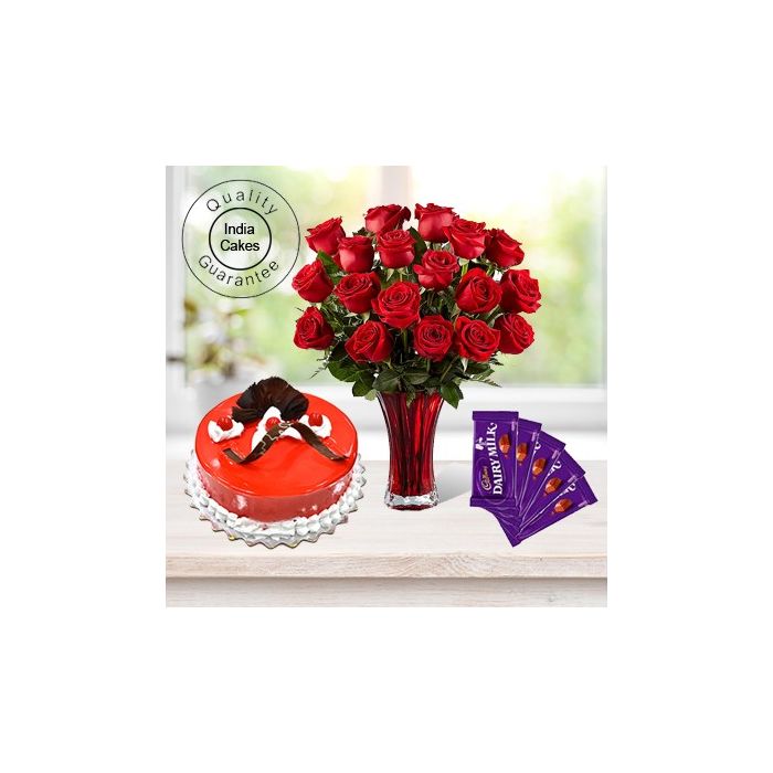 1 Kg Strawberry Cake-6 Red Roses Bunch-5 Chocolates