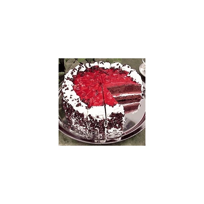 1 Kg Strawberry Black Forest Cake